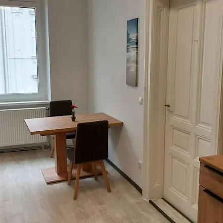 Apartment 5 - Style